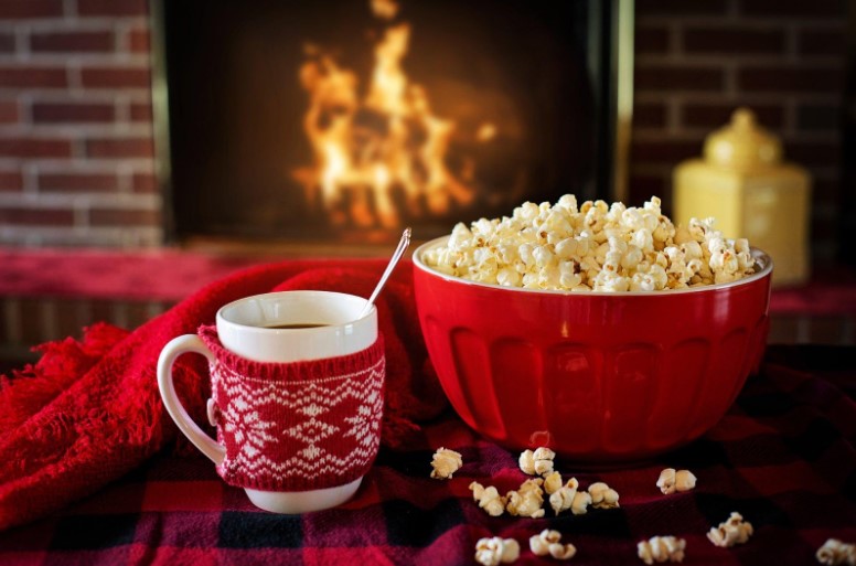 The Best Tips on How to Get Burnt Popcorn Smell Out of Your House